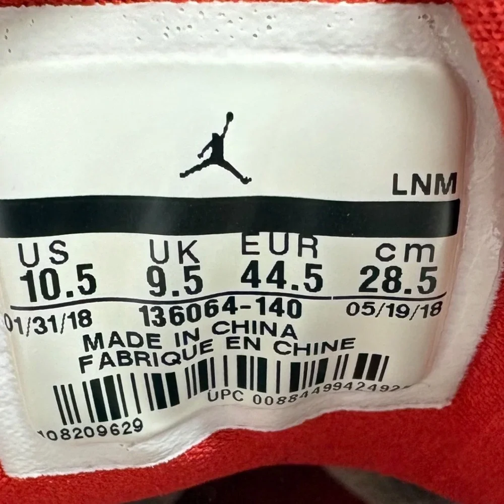 Air Jordan 3 Retro International Flight Size 10.5 Grey Running Shoes 136064-140
